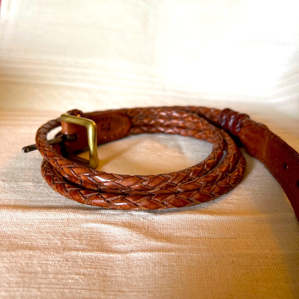 Vintage braided brown leather belt with gold buckle